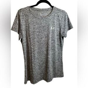 NWT Under Armour Women’s Gray Short Sleeve Performance Athletic Tee Shirt Size M